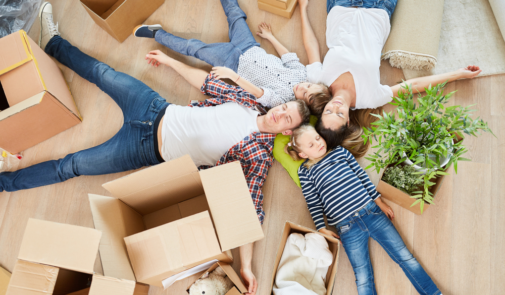 5 Ways to Put Your Mind At Ease While Moving to a New Home