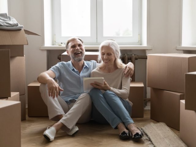 https://omalleymoving.com/wp-content/uploads/2022/09/Tips-for-Moving-to-a-Smaller-Home-640x480.jpg